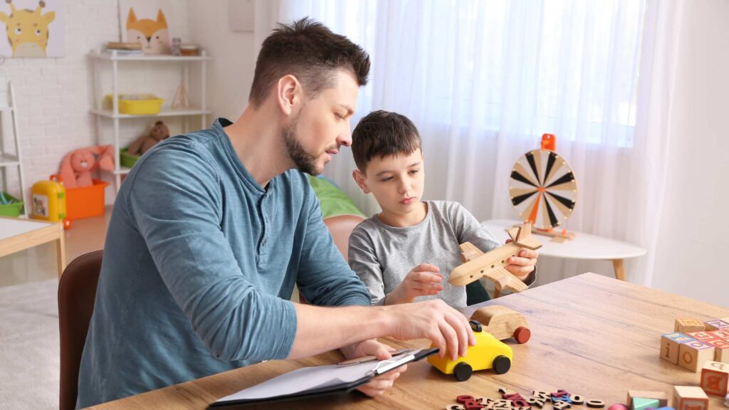 Terapeuta en proceso de diagnóstico de autismo